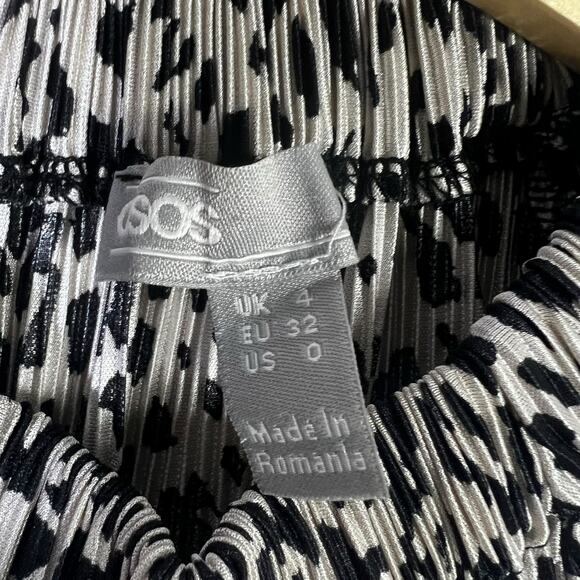 ASOS Metallic Animal Print Pleated Mini Dress Womens 0 Silver Black Party Glam - Picture 6 of 7